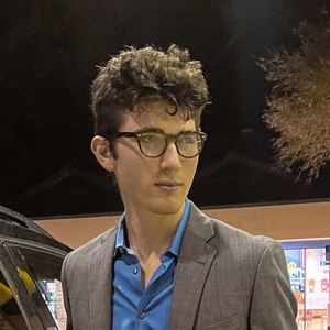 Meet your Posher, Alec